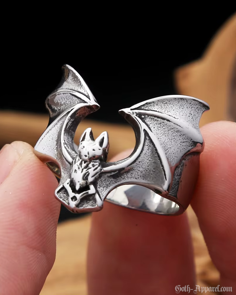 bat-ring-3.png
