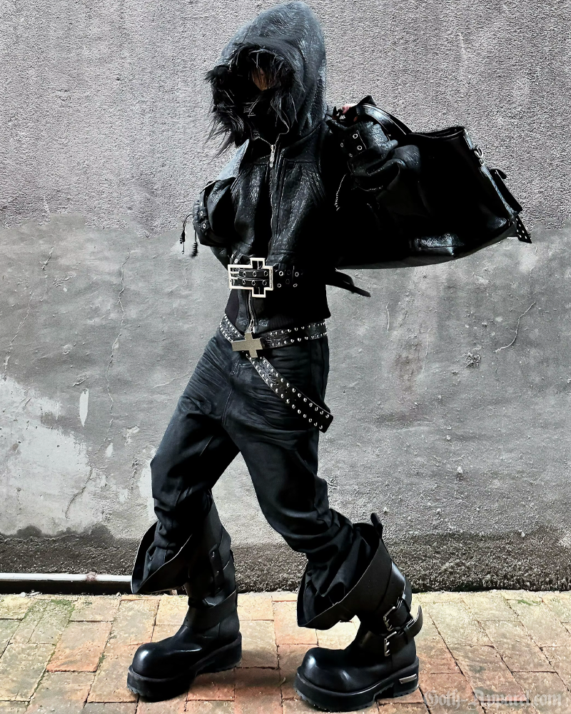 belt-with-cross-buckle-4.png