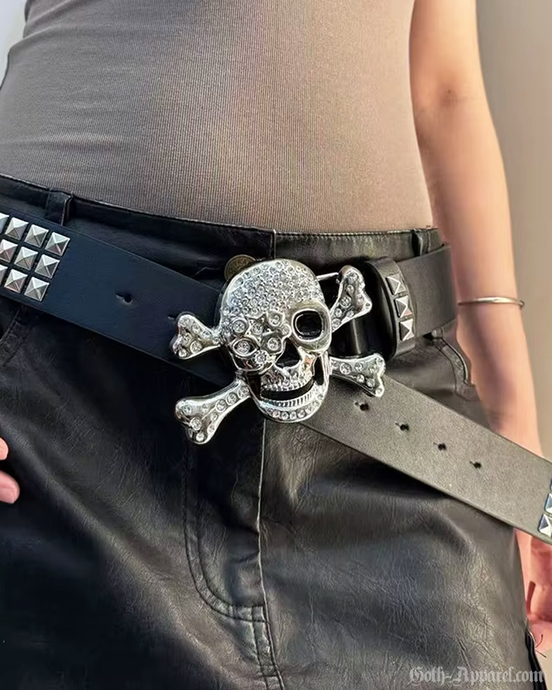 belt-with-skull-buckle-3.png