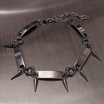 choker-necklace-with-spikes-2.png