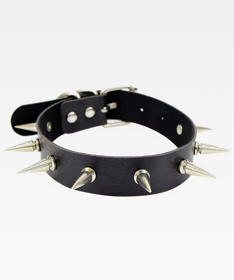Choker With Spikes