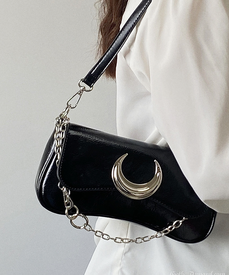 crescent-moon-shoulder-bag-2.png