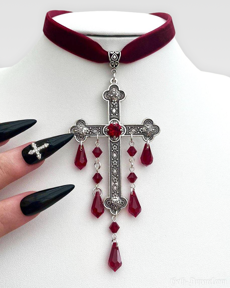 cross-choker-goth-1.png