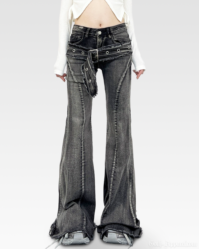 flared-jeans-with-belt-1.png