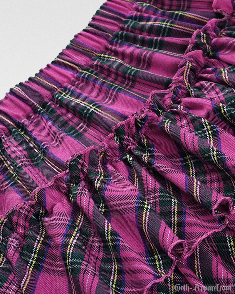 goth-pink-plaid-skirt-6.png