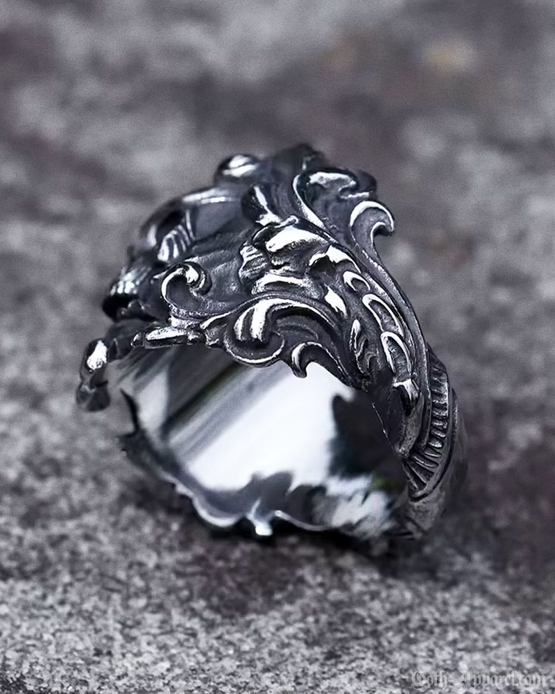 goth-skull-ring-4.png