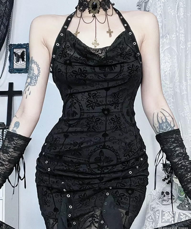 gothic-chic-dress-2.png