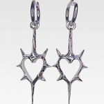 gothic-heart-earrings-0.png