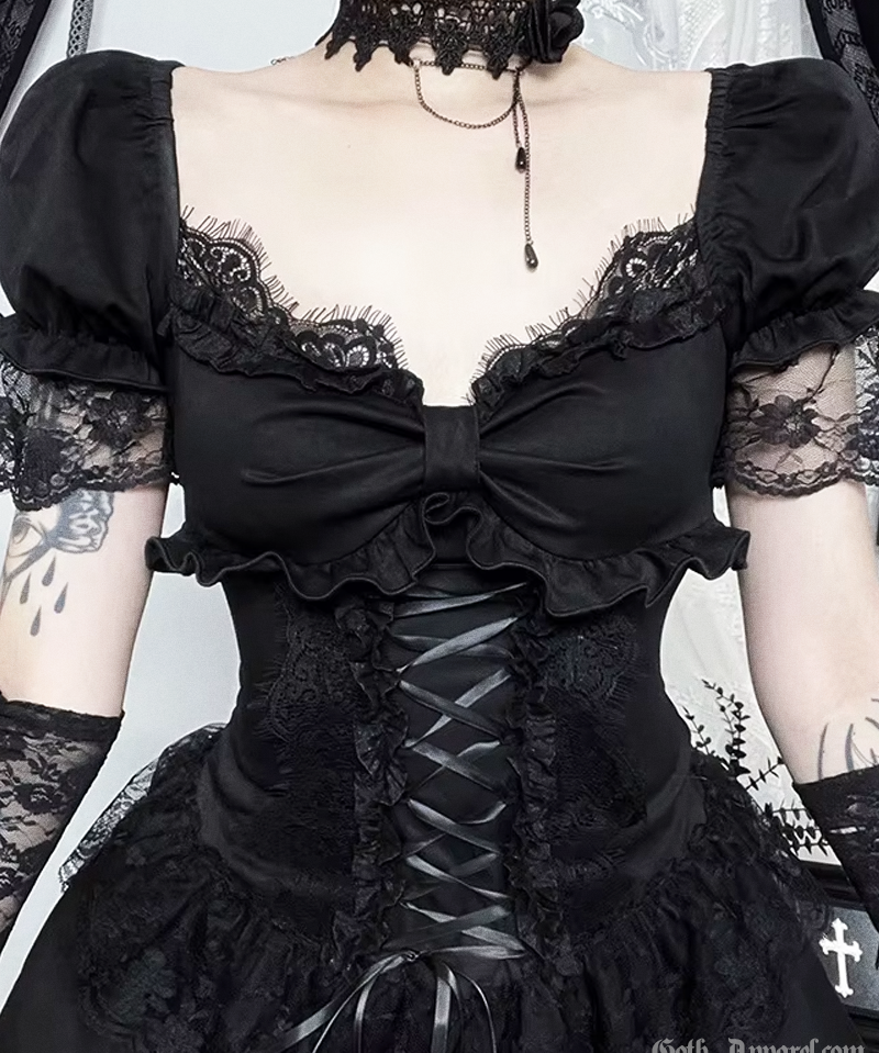 gothic-lolita-dress-2.png