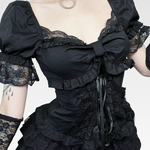 gothic-puff-sleeve-top-1.png