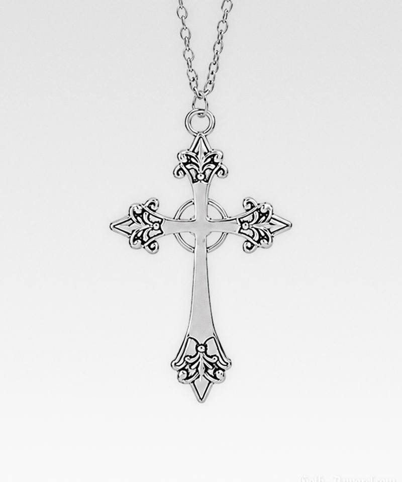 gothic-style-cross-necklace-1.png