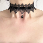lace-choker-necklace-1.png