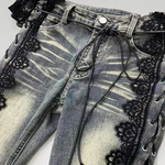 lace-up-flared-jeans-4.png