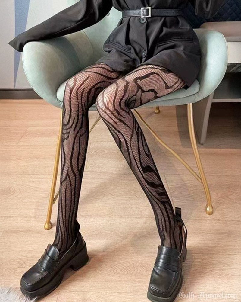 patterned-fishnet-tights-2.png