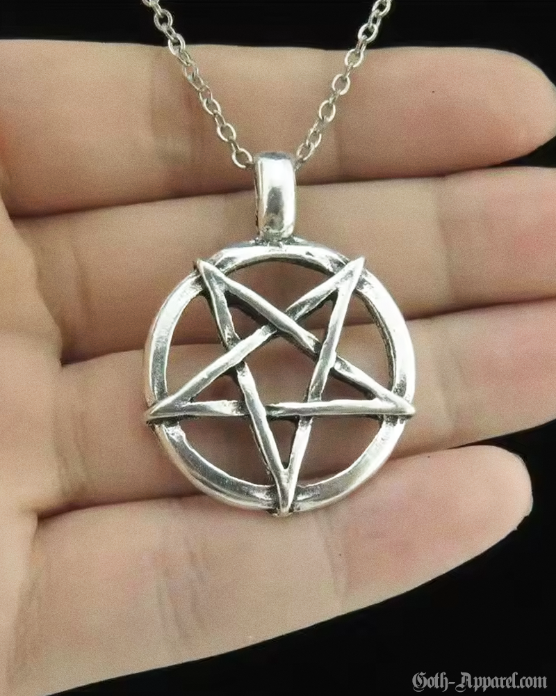 pentacle-necklace-3.png