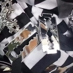 razor-blade-hair-pins-2.png