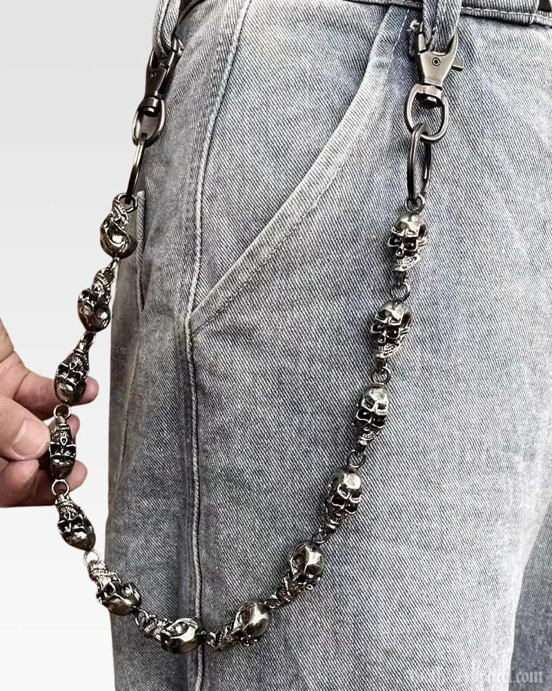 skull-pants-chain-1.png