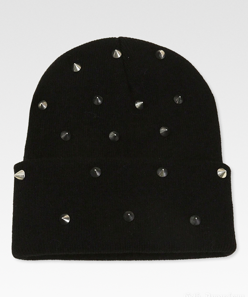 spiked-beanie-1.png