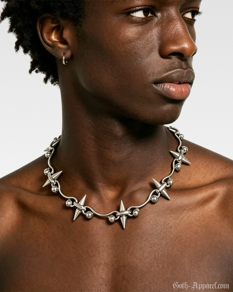 spiked-necklace-1.png