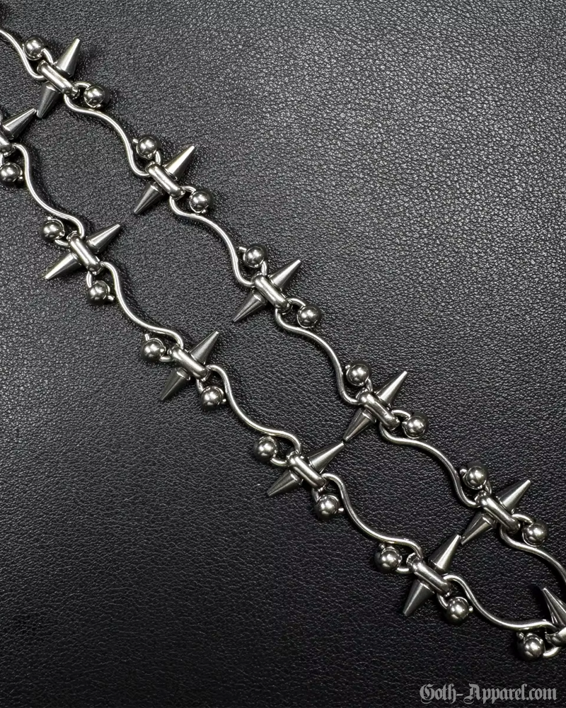 spiked-necklace-6.png