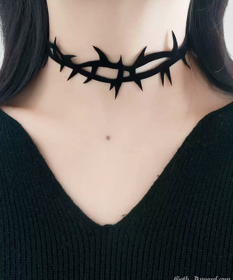 Thorn Choker