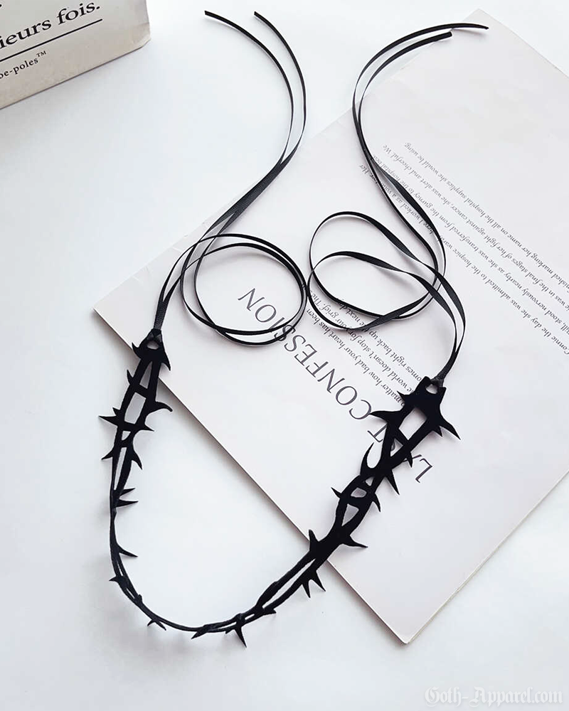 Thorn Choker