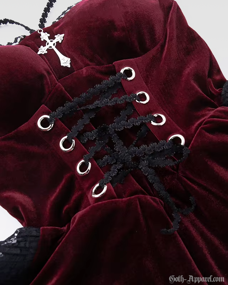 velvet-dress-gothic-7.png