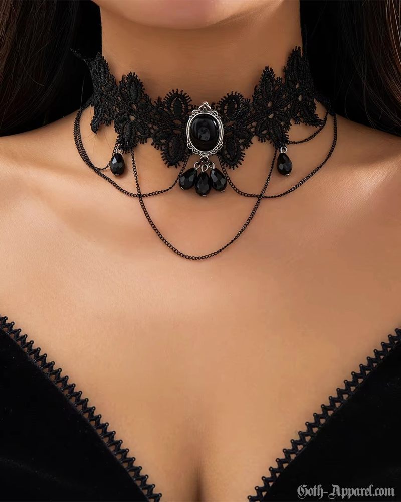 victorian-black-lace-choker-1.png