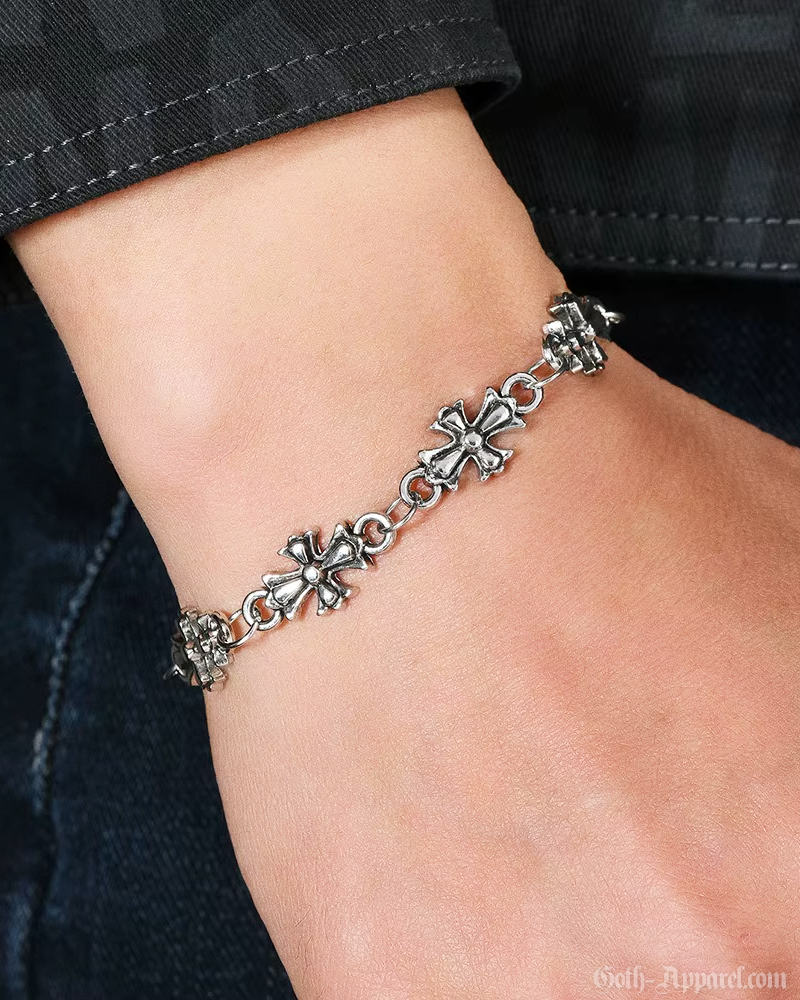 y2k-gothic-cross-bracelet-2.png